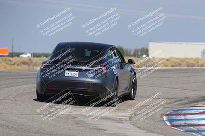 media/Sep-20-2025-Extreme Speed (Sat) [[1fcc23683c]]/Orange (Mid Intermediate)/Session 3 (Offramp)/